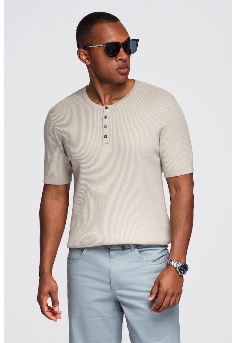 Tricou slim-fit cu striatii si decolteu henley