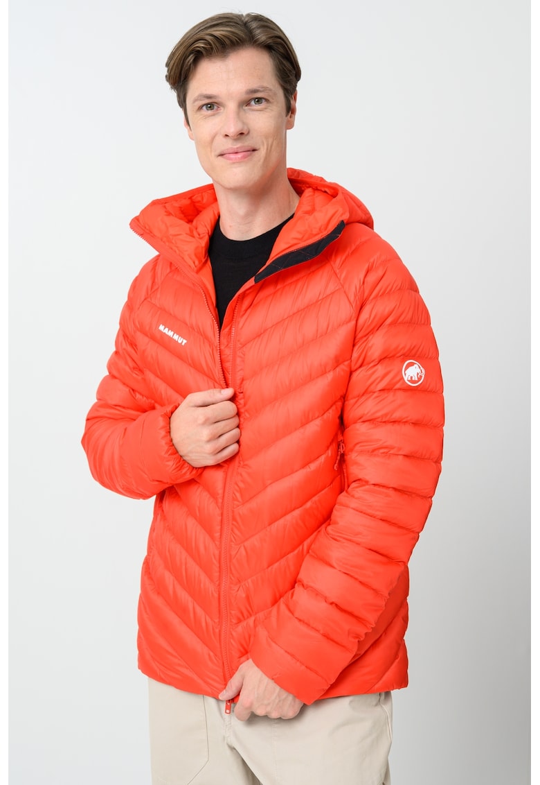 Jacheta cu umplutura de puf - pentru drumetii Broad Peak