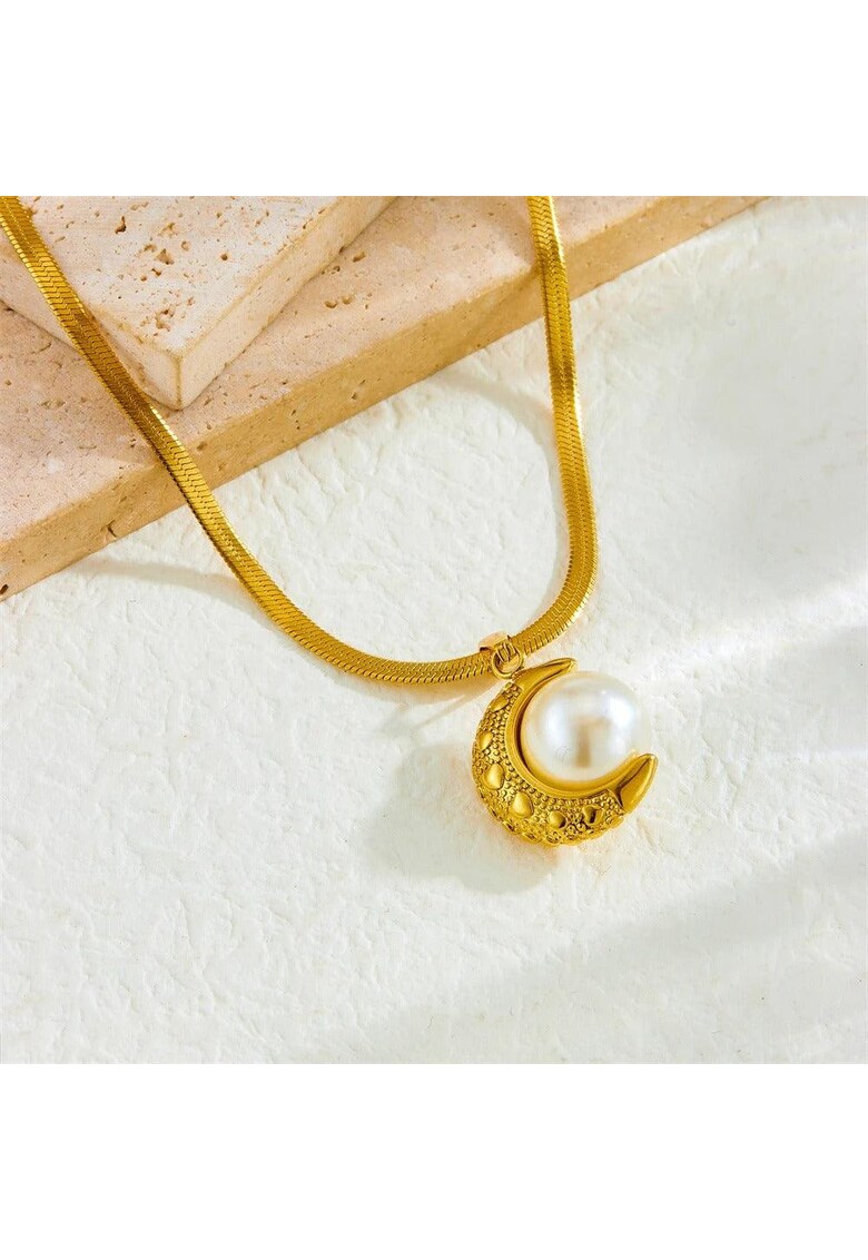 Colier auriu - din otel inoxidabil - suflat cu aur 18k - cu semiluna si perla - Eimy C2