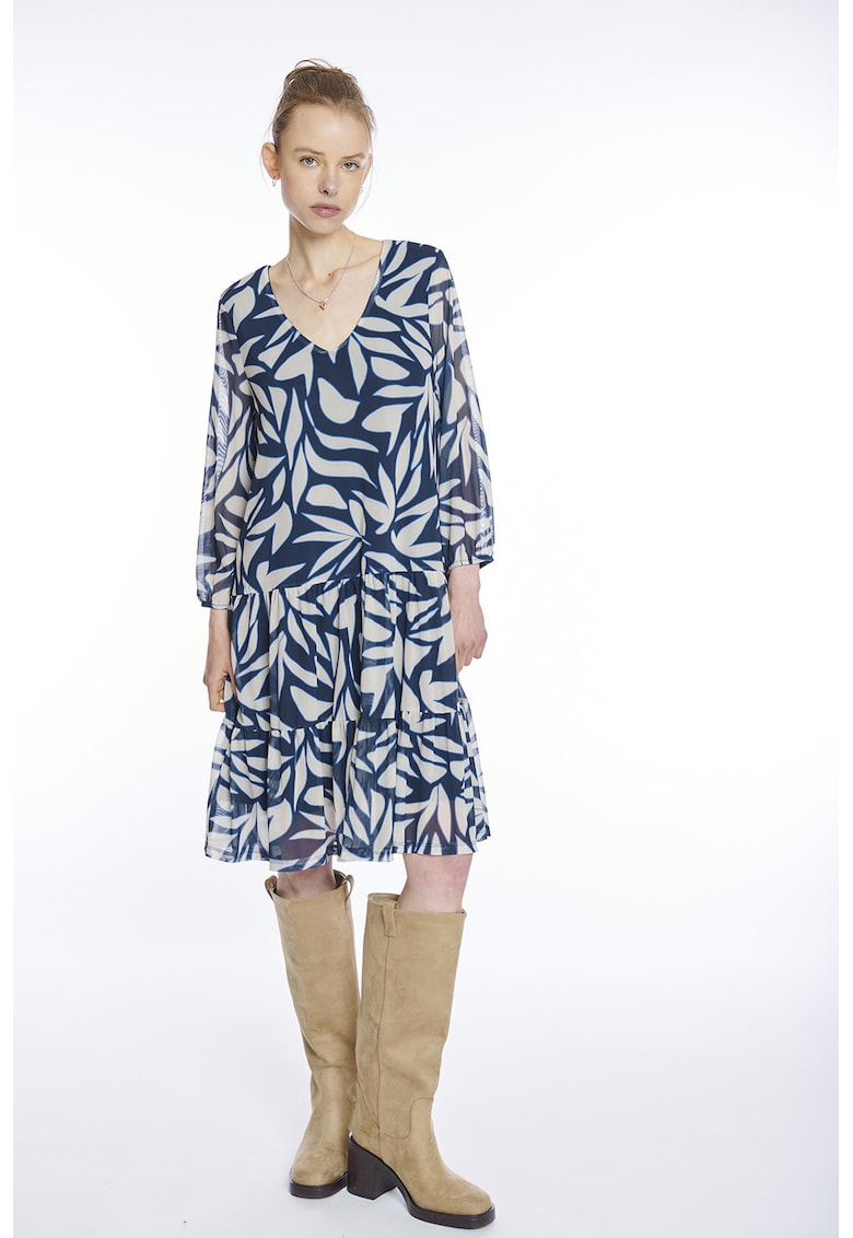 Rochie evazata cu decolteu in V