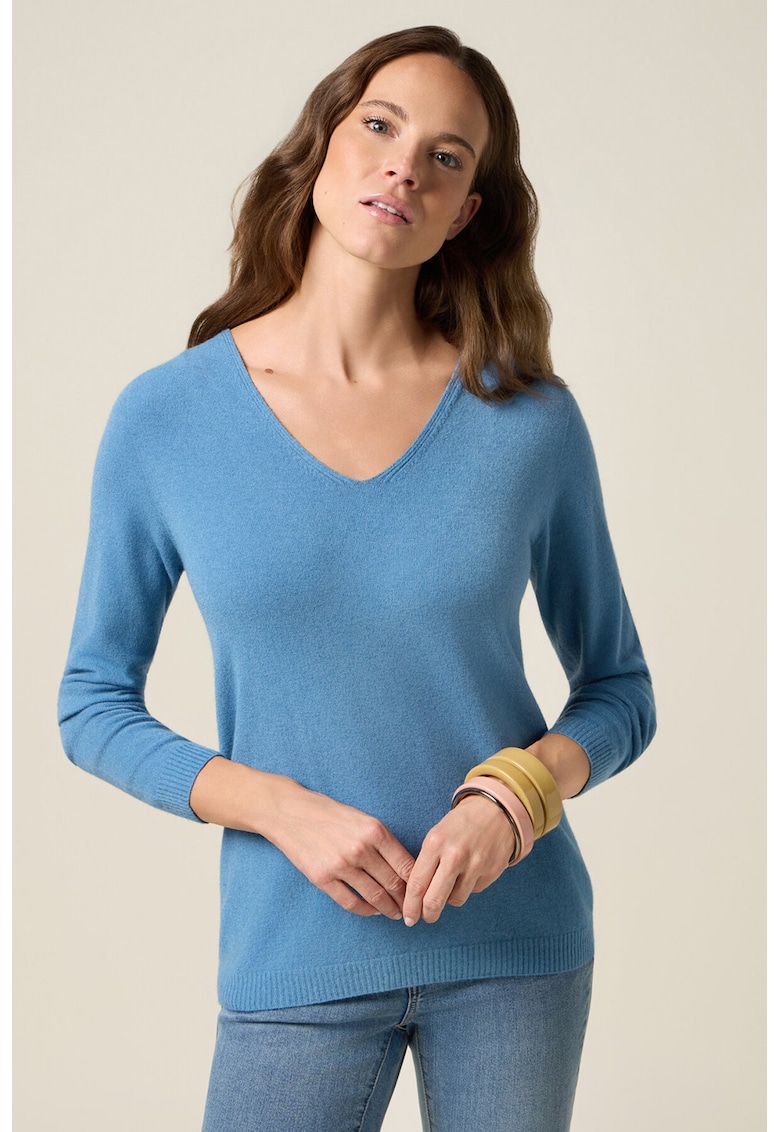 Pulover slim fit cu decolteu in V - Albastru deschis