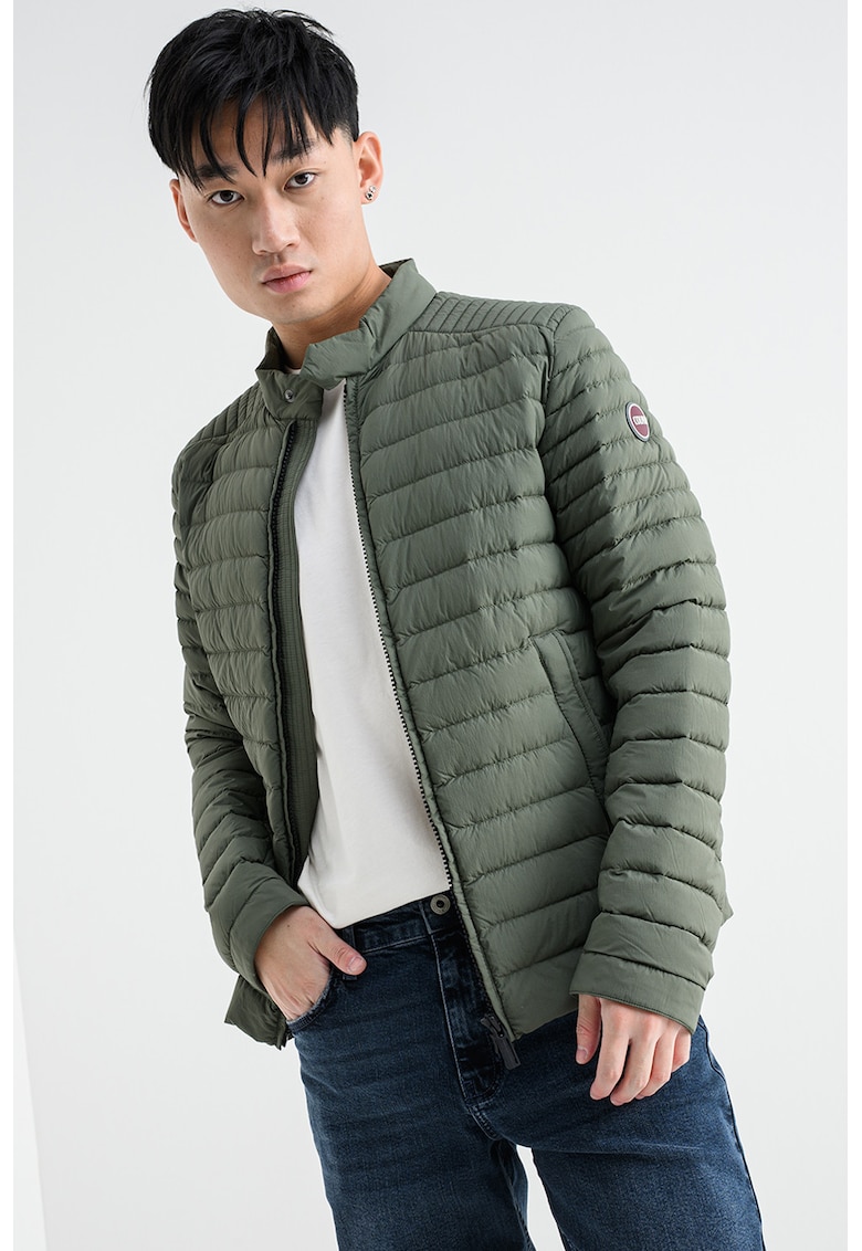 Geaca usoara cu umplutura de puf