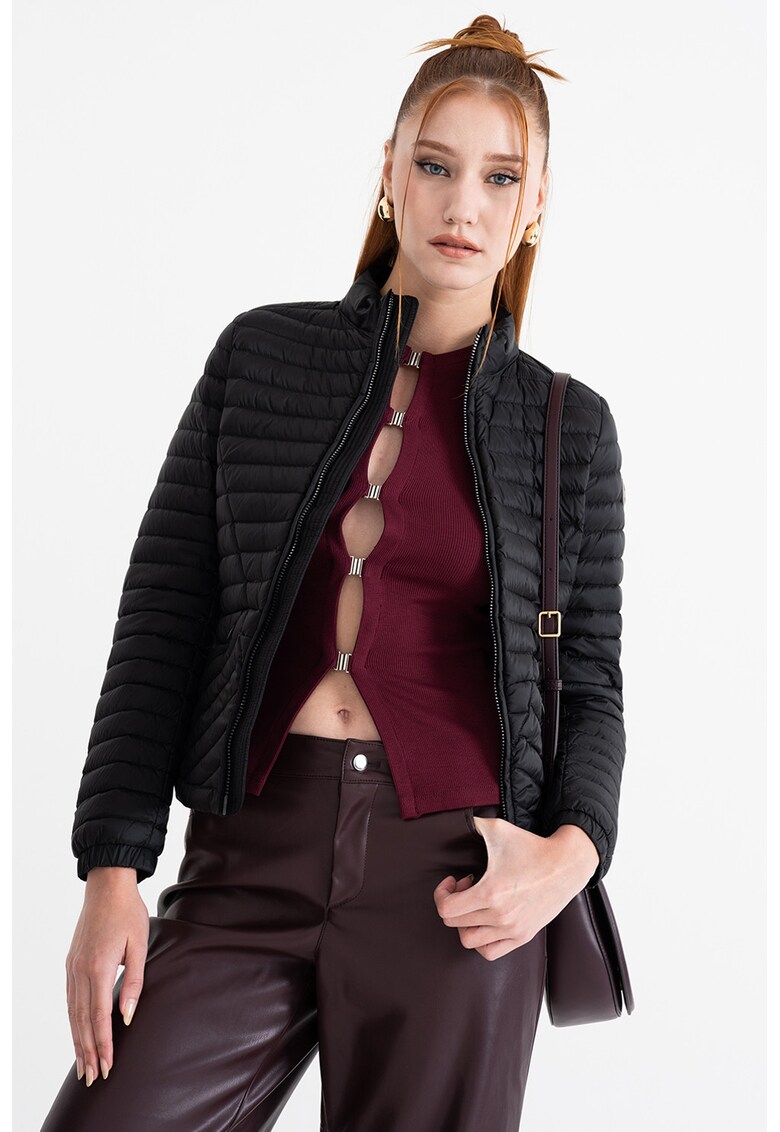 Geaca usoara cu umplutura de puf