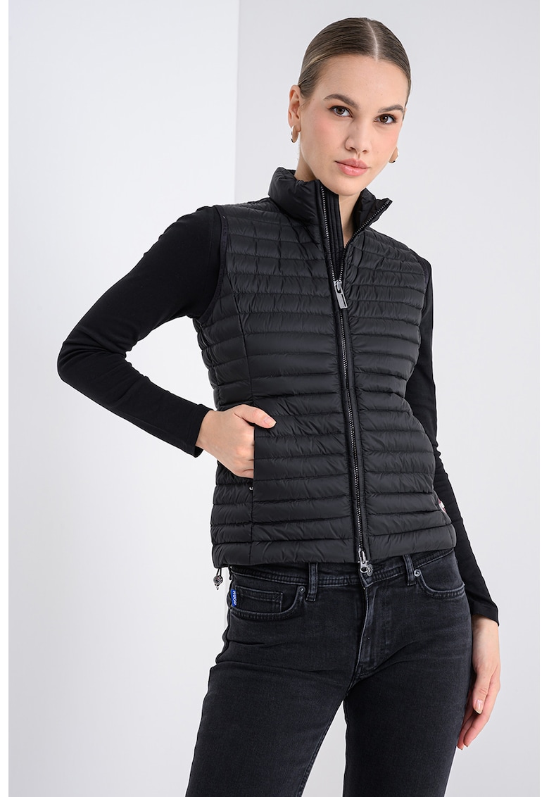 Vesta usoara cu umplutura de puf