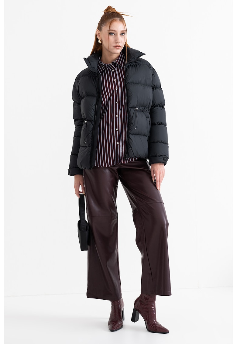 Geaca cu vatelina si guler inalt