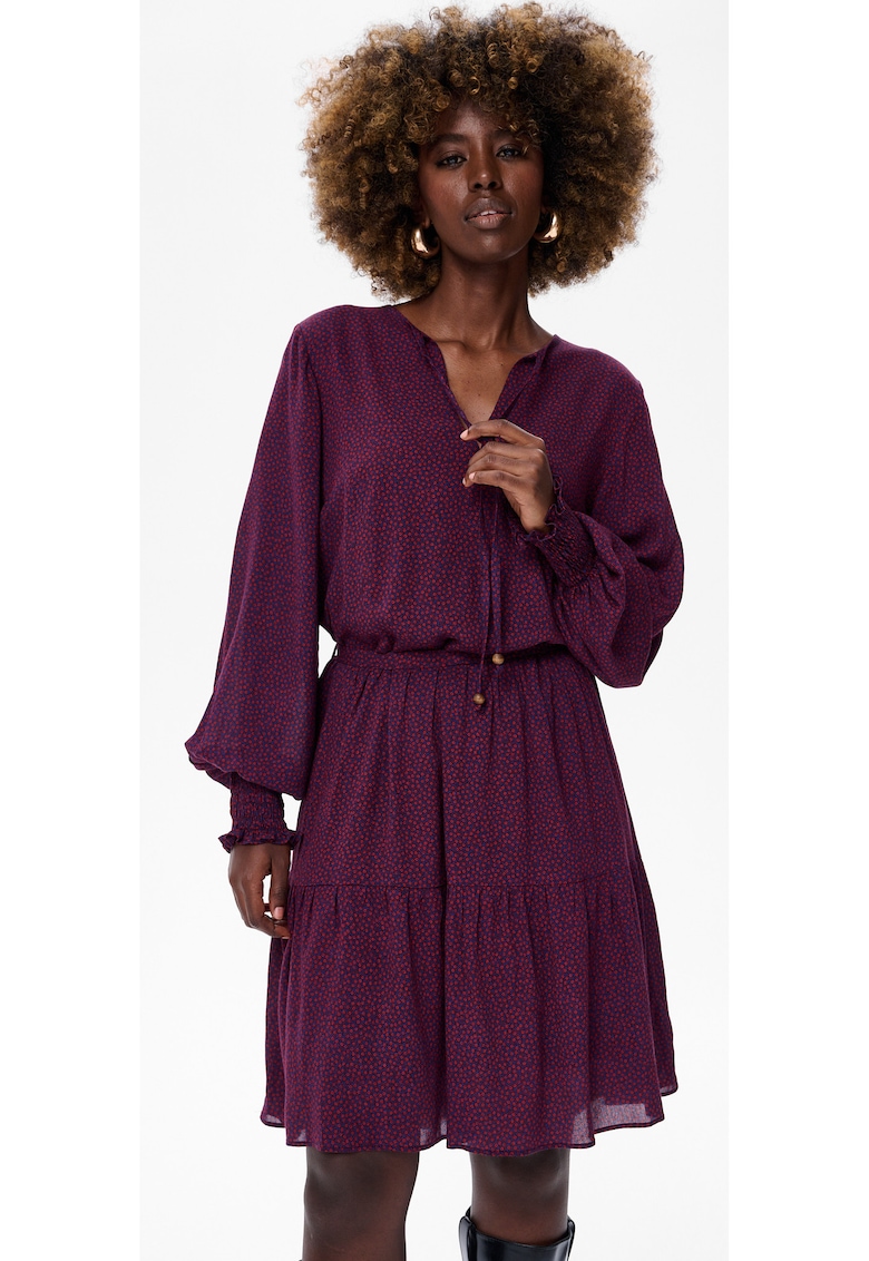 Rochie cu maneci bishop Diki