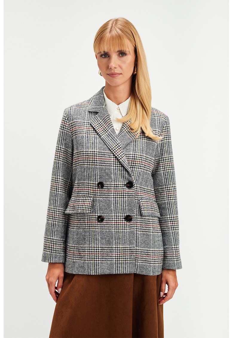 Sacou cu model in carouri si buzunare cu clapa