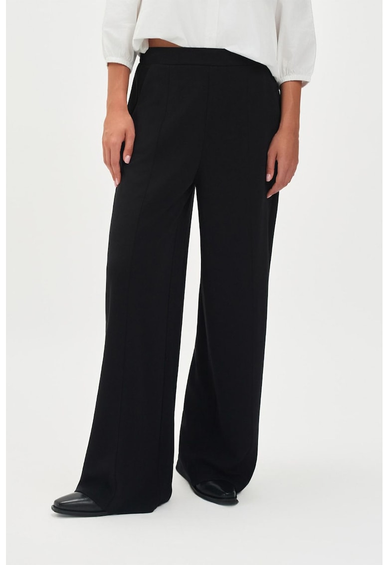 Pantaloni uni cu croiala ampla