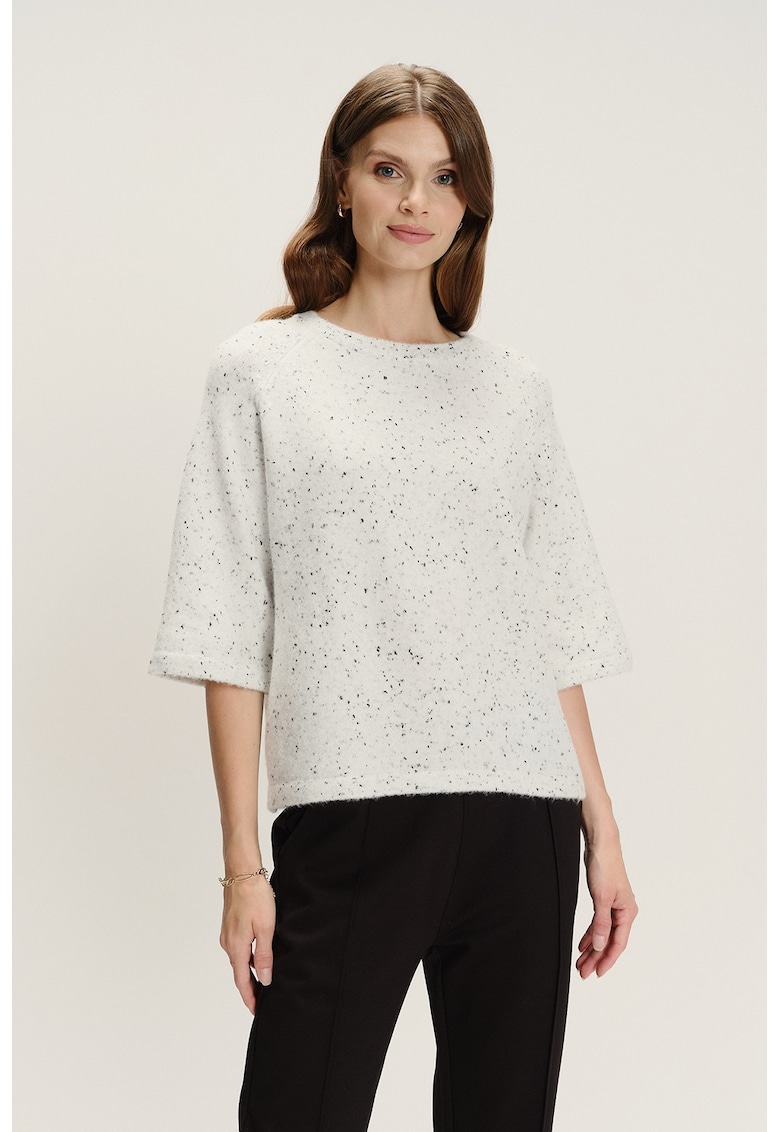 Pulover cu maneci medii