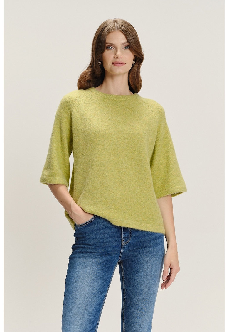 Pulover cu maneci medii