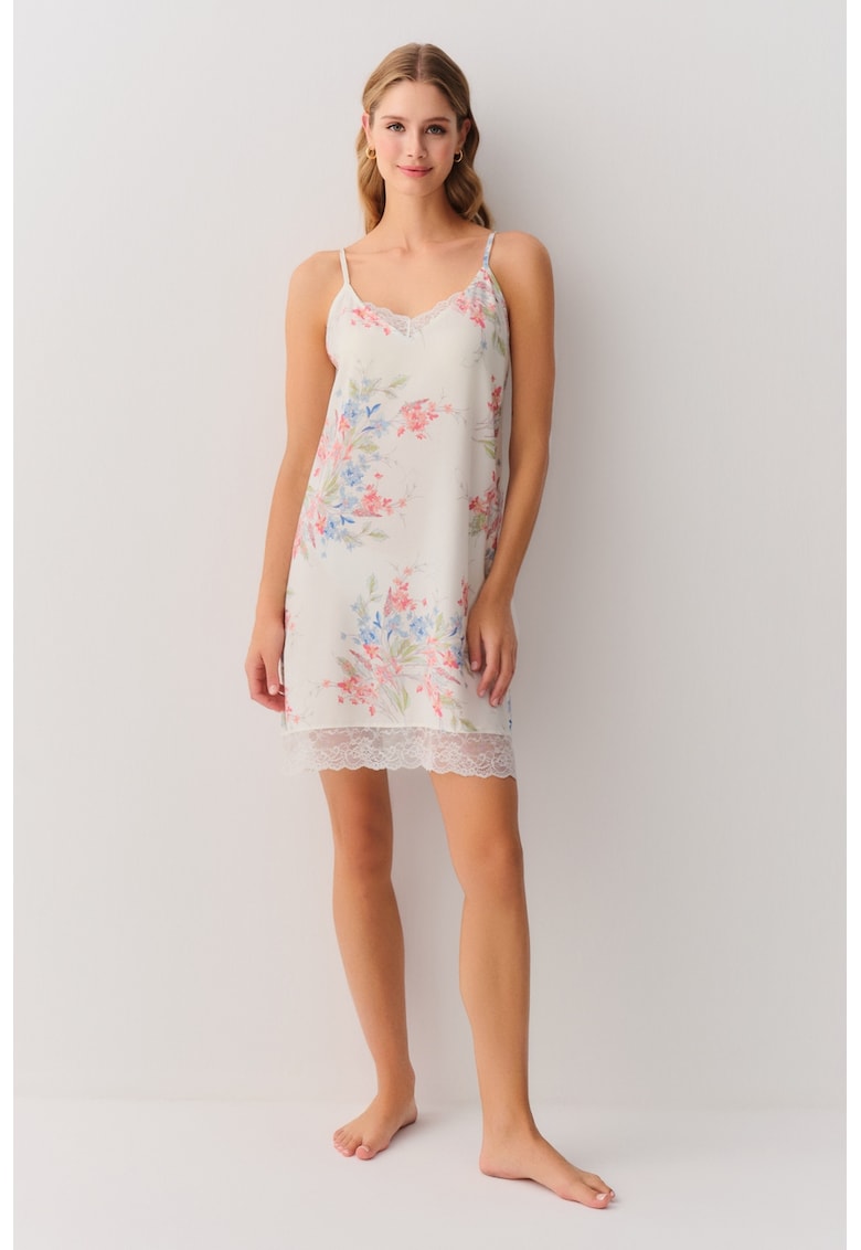 Camasa de noapte cu decolteu in V si model floral