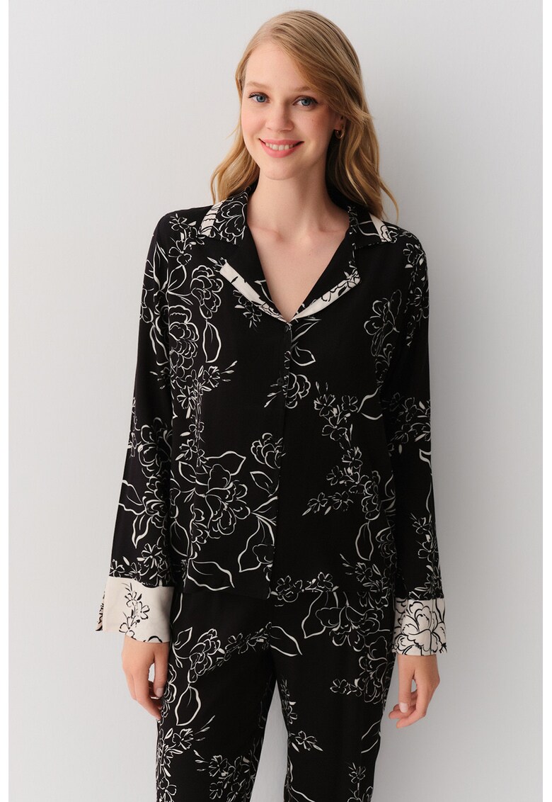Pijama cu model floral