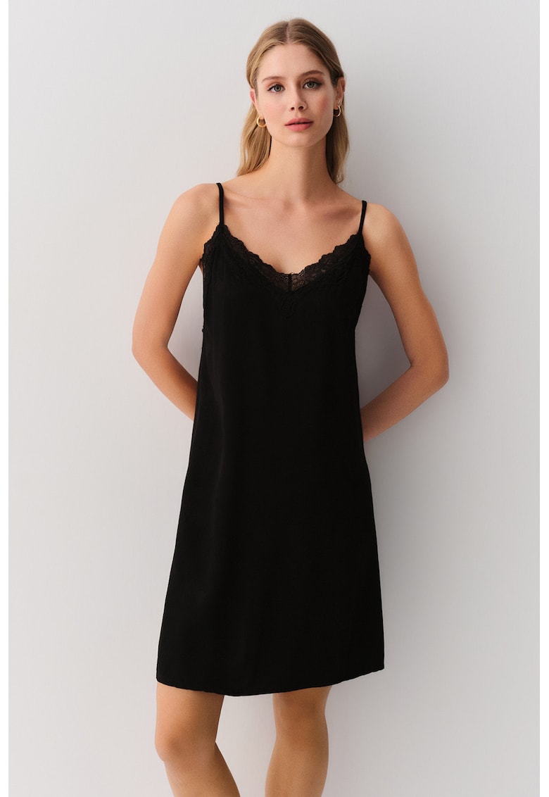 Neglijeu uni cu bretele inguste