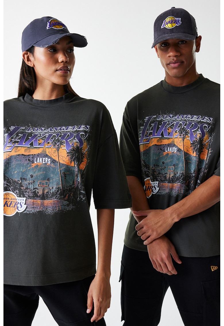 Tricou lejer unisex cu imprimeu grafic Tricou lejer unisex cu imprimeu grafic