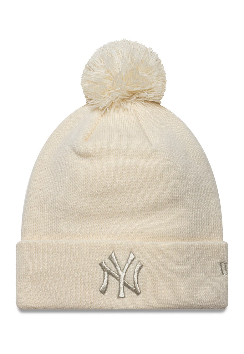 Caciula cu ciucure si detaliu cu text metalic - Bej deschis