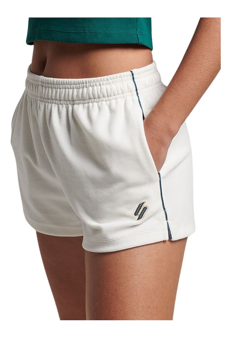 Pantaloni scurti cu buzunare laterale -