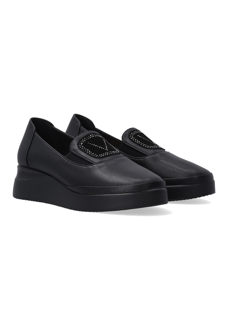 Pantofi tip loafer din piele decorati cu strasuri