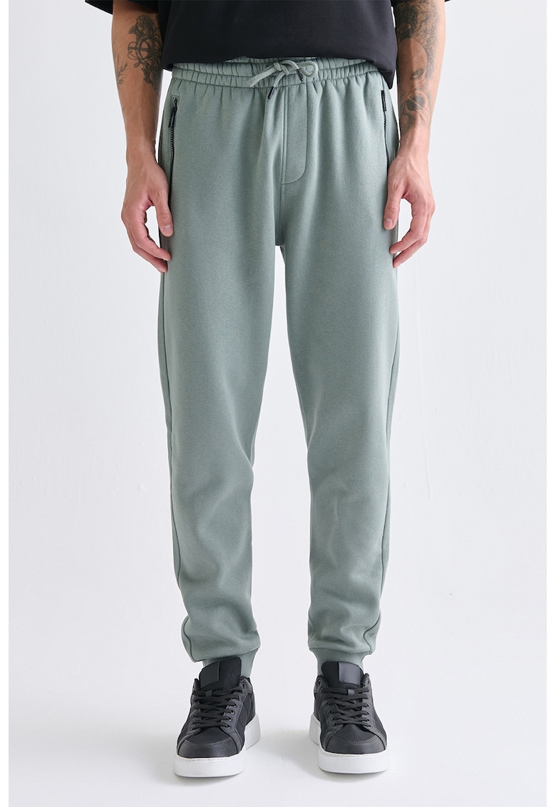 Pantaloni slim fit de trening cu captuseala calduroasa