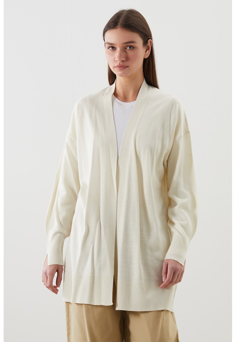 Cardigan lejer tricotat fin cu maneci cazute