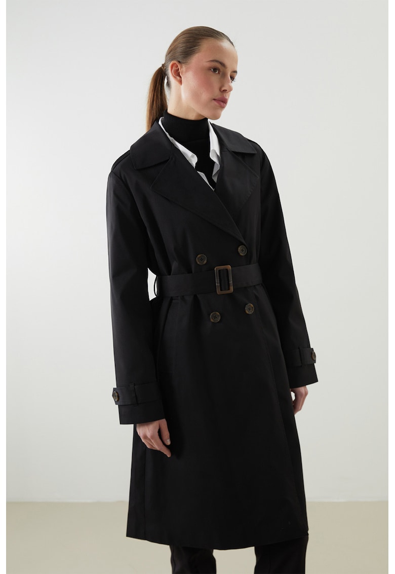 Trenci cu doua randuri de nasturi