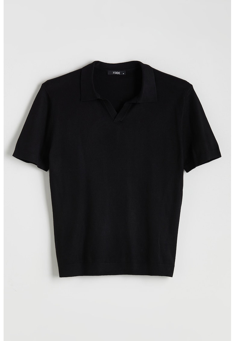 Pulover cu maneci scurte si guler ascutit