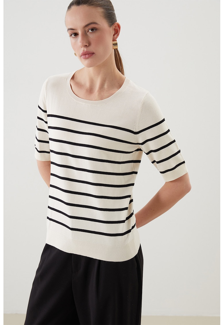 Pulover cu dungi si maneci scurte