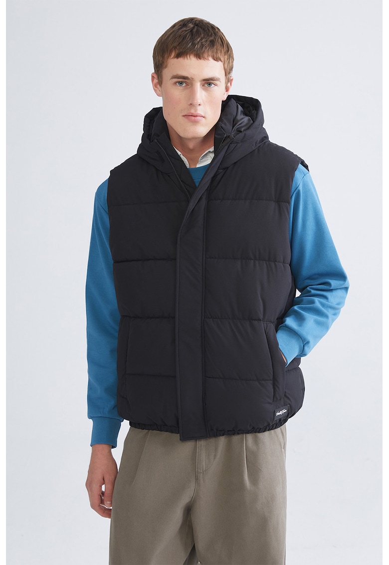 Vesta cu vatelina si gluga