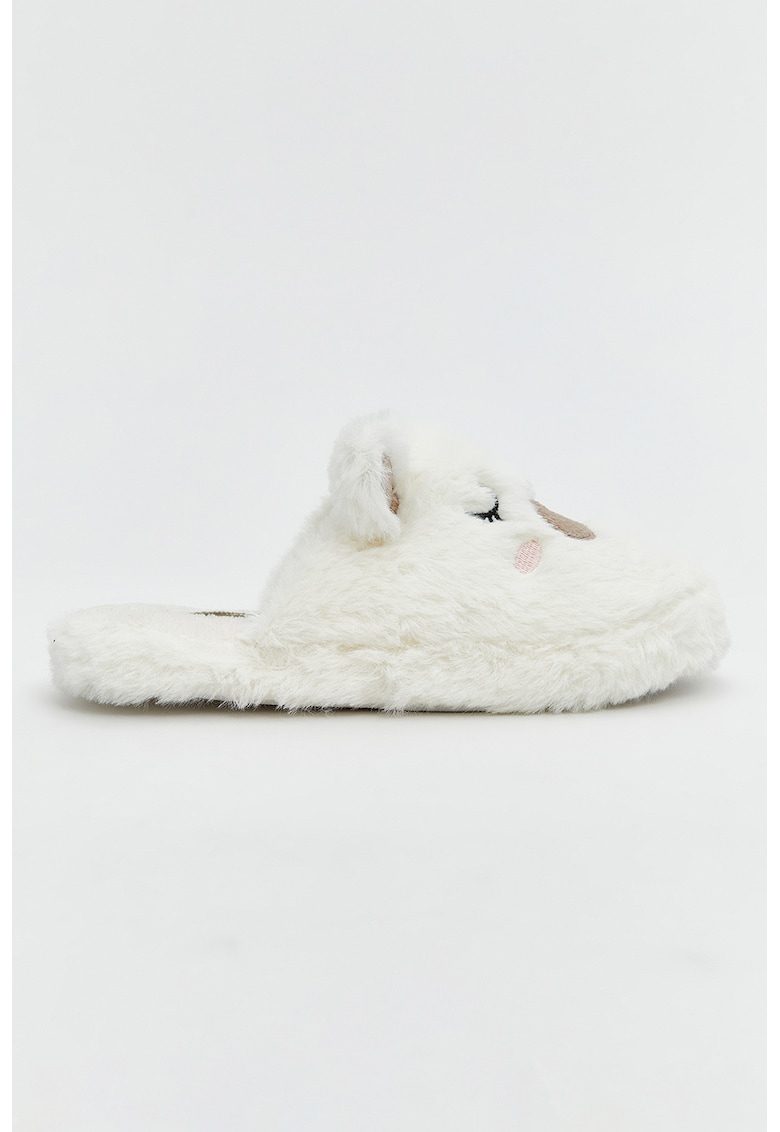 Papuci de casa pufosi cu broderie