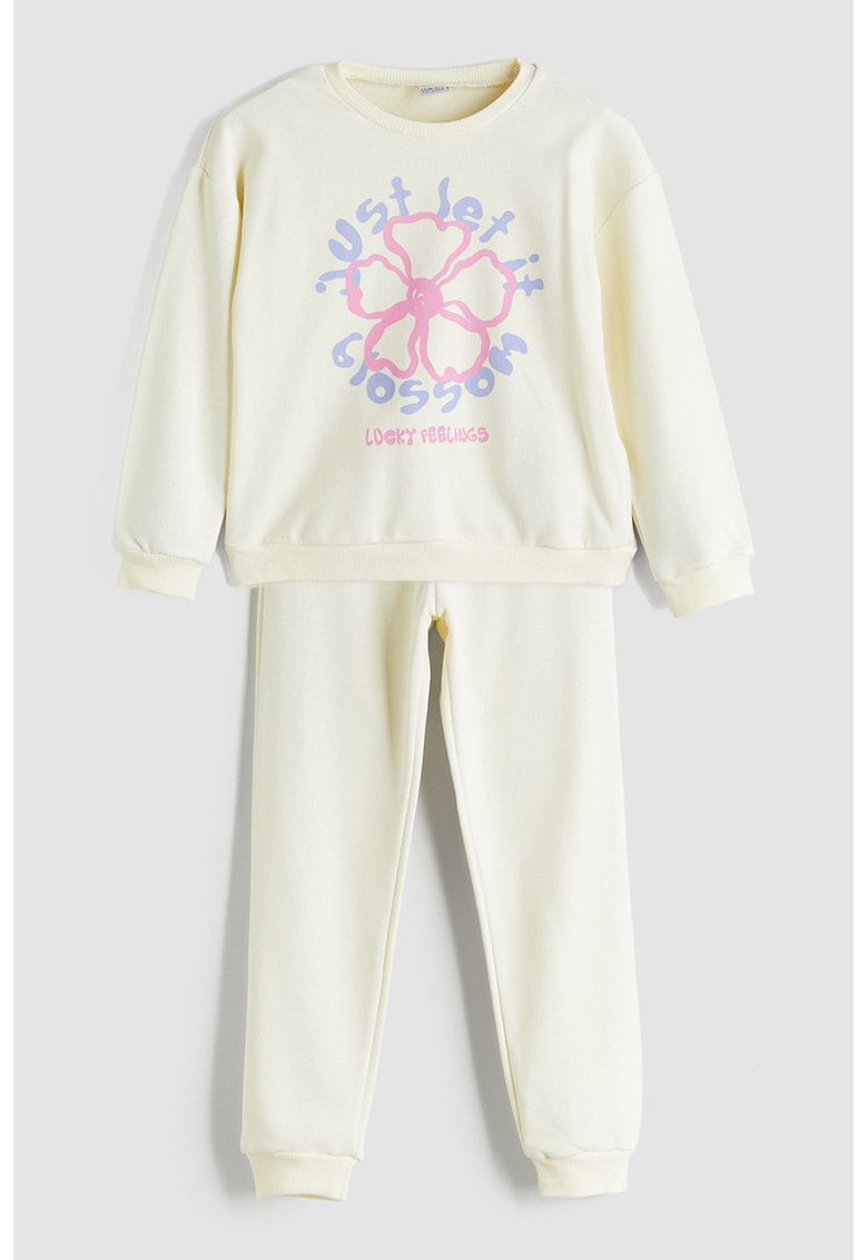 Pijama cu model grafic si pantaloni lungi