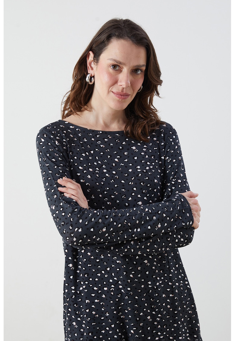 Bluza lejera cu model