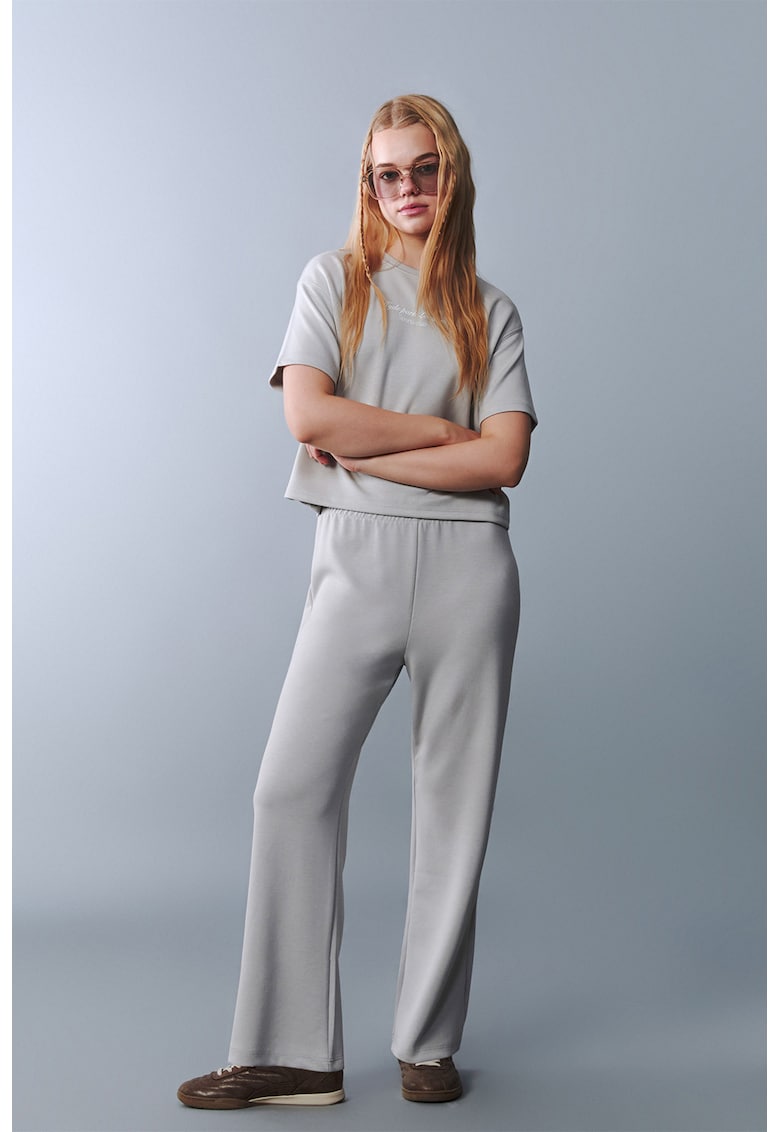 Set de tricou lejer si pantaloni - 2 piese