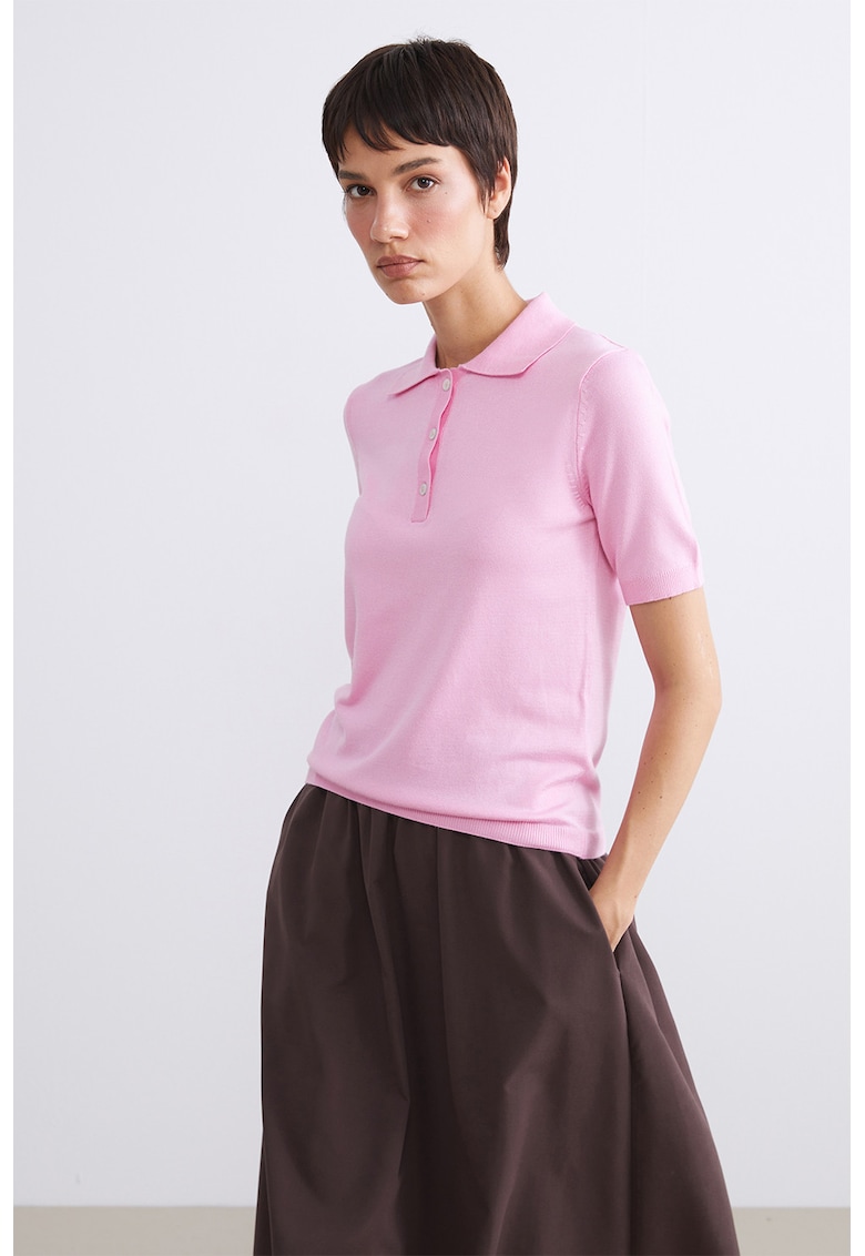 Pulover cu maneci scurte si fenta cu nasturi Pulover cu maneci scurte si fenta cu nasturi