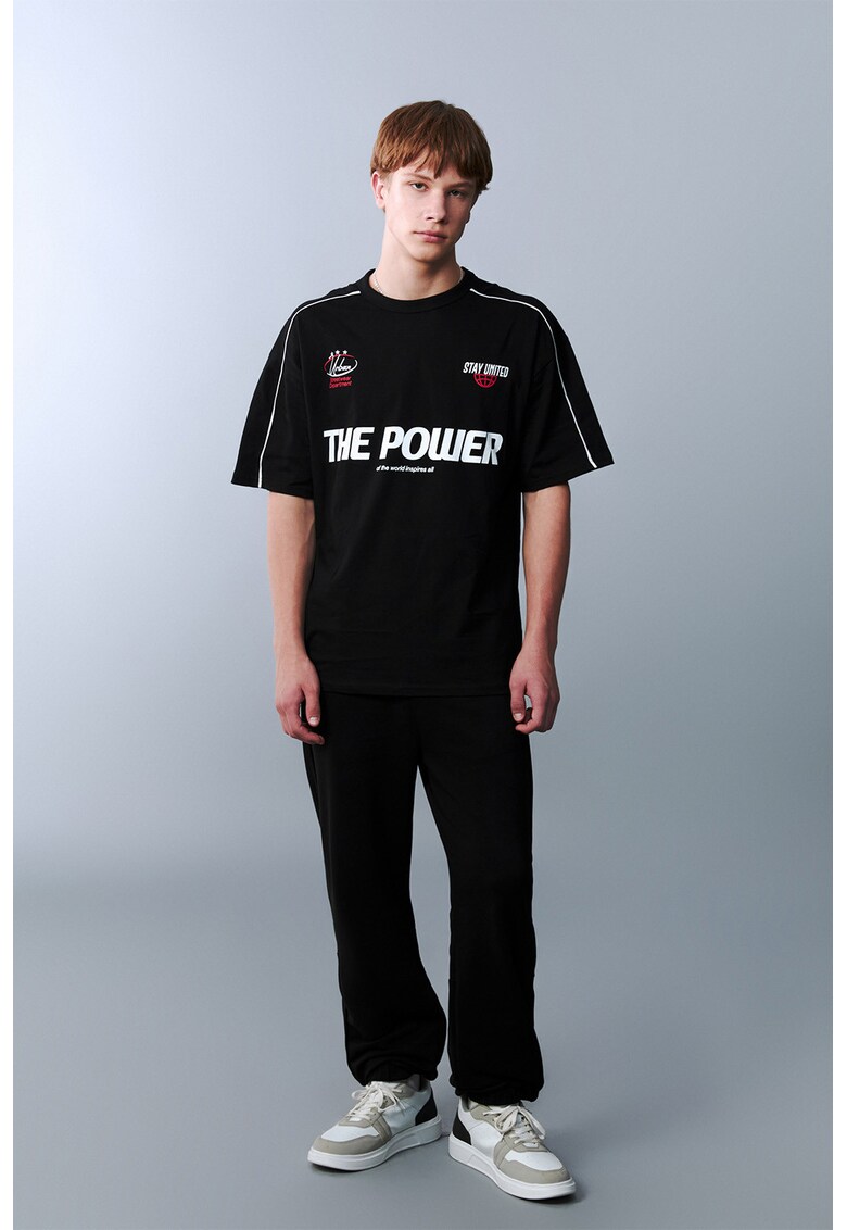 Tricou cu imprimeu si decolteu la baza gatului - Alb/Negru