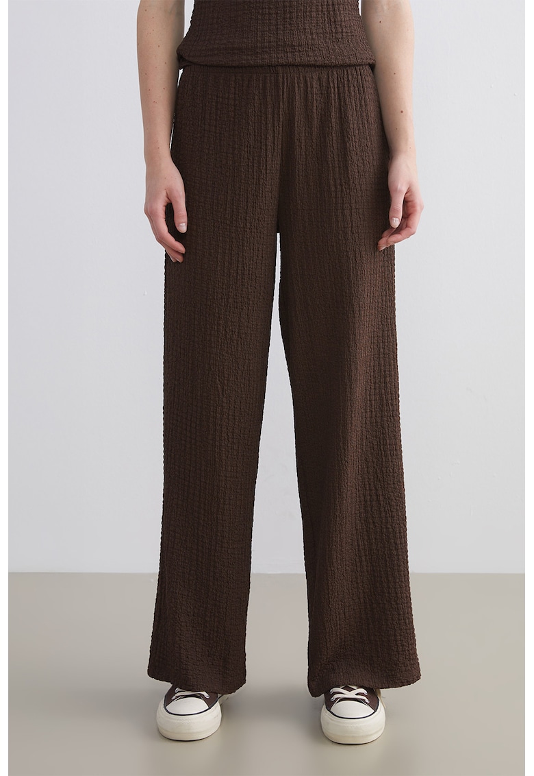 Pantaloni texturati relaxed fit