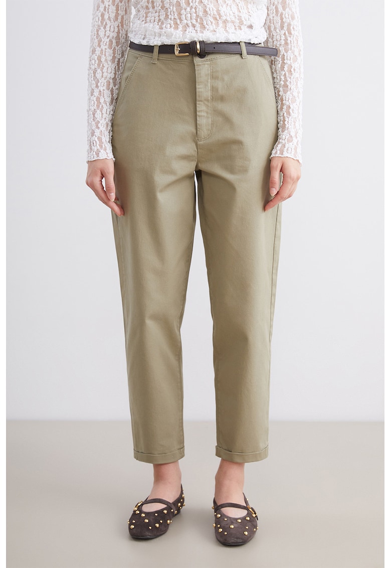 Pantaloni crop cu croiala dreapta si curea in talie