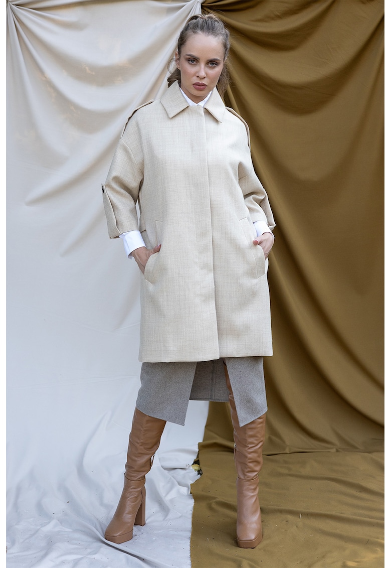 Palton lejer din amestec de lana cu maneci cazute