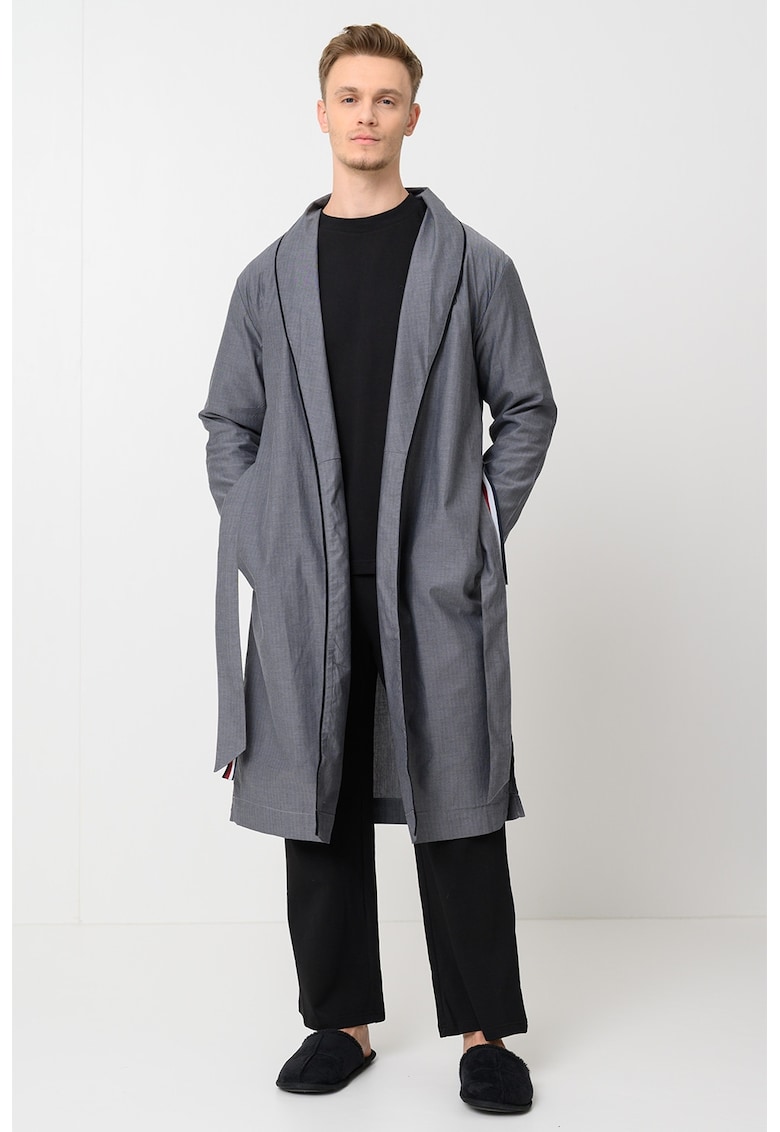 Halat de baie de bumbac cu un cordon in talie