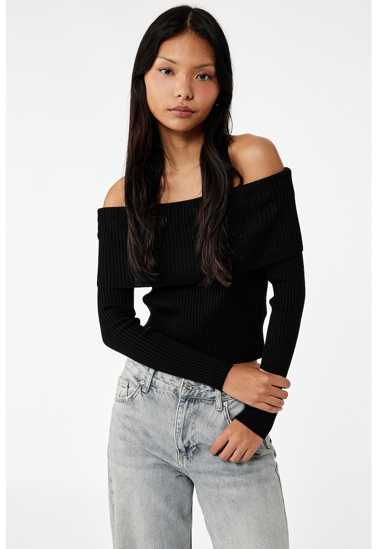 Pulover cu decolteu pe umeri si aspect striat - Negru