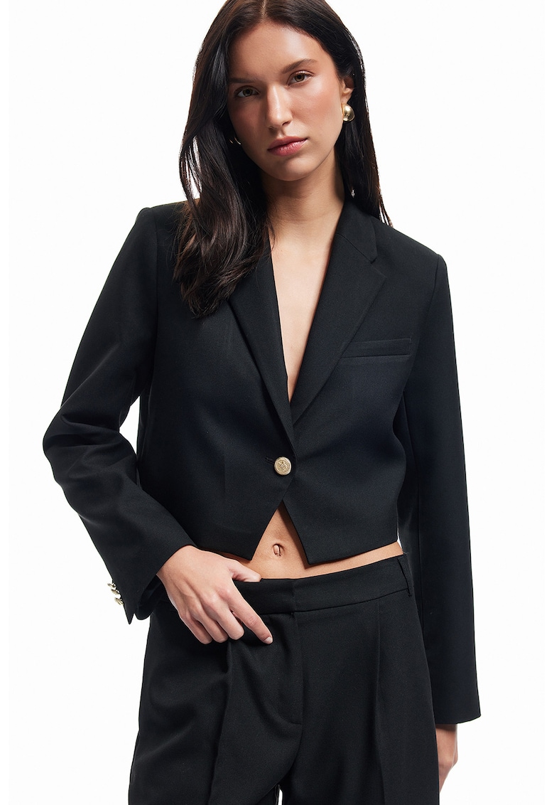 Sacou crop cu un nasture