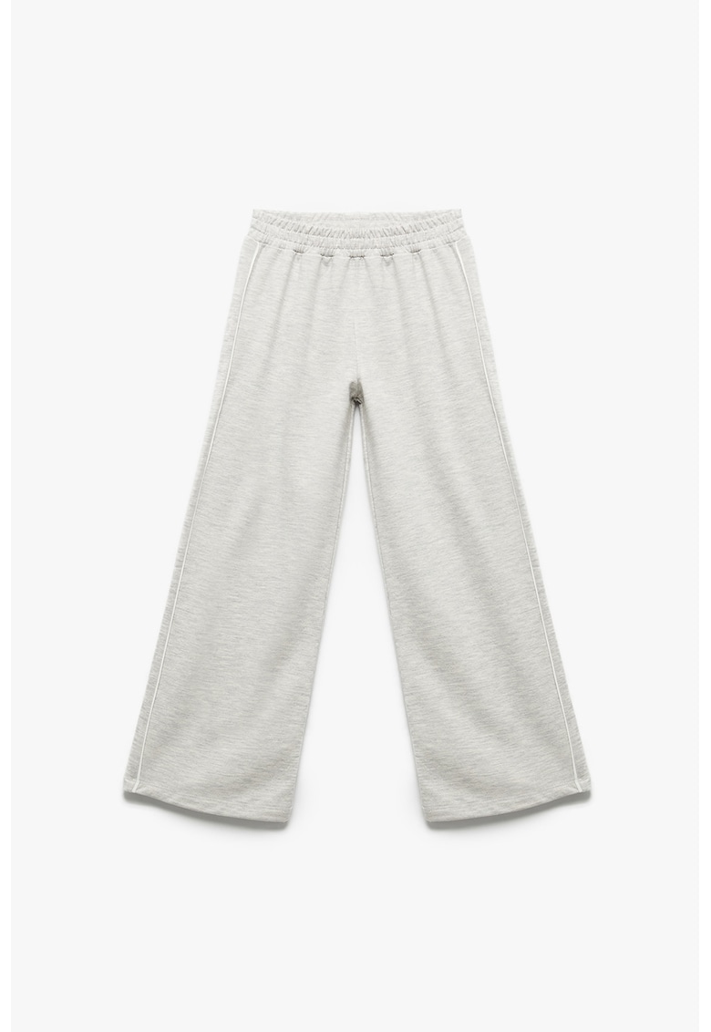 Pantaloni de trening cu croiala ampla si talie elastica Pantaloni de trening cu croiala ampla si talie elastica