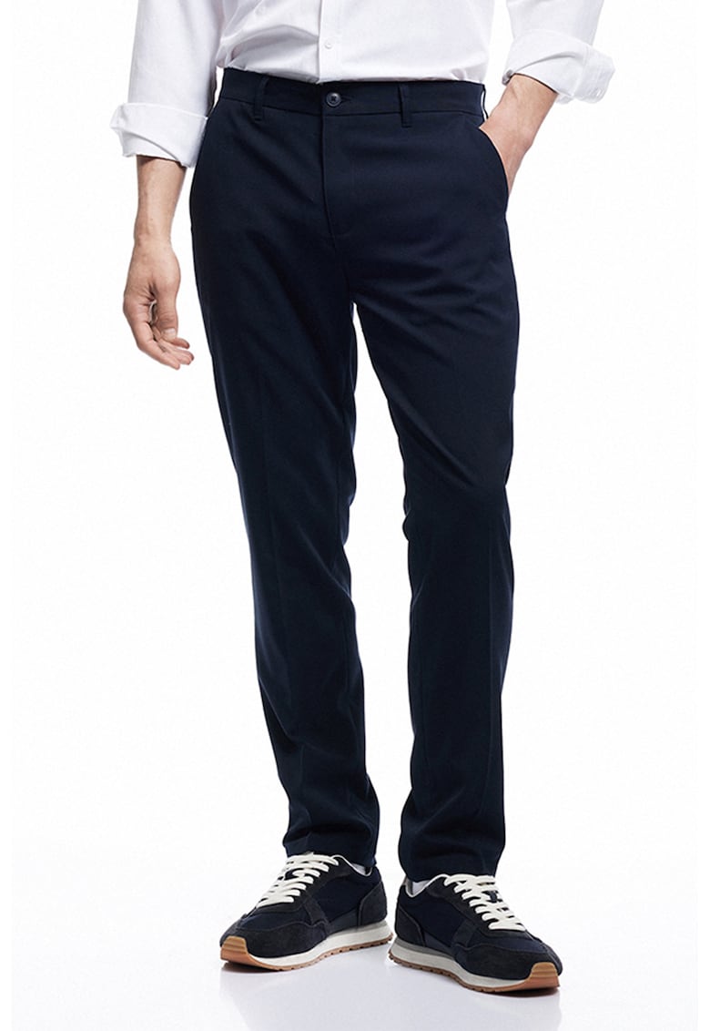 Pantaloni slim-fit cu buzunare laterale