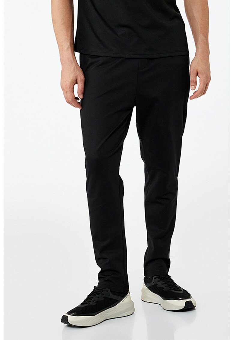 Pantaloni de trening cu snur si buzunare laterale - Negru
