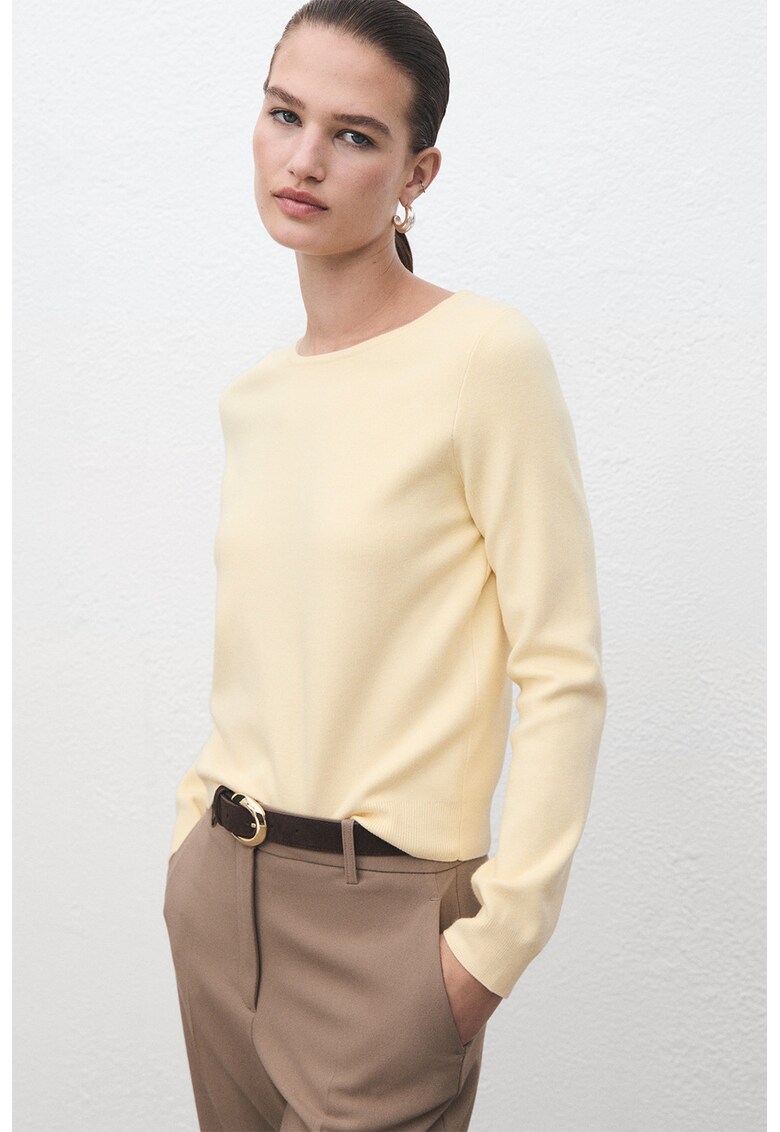 Pulover lejer cu decolteu rotund - Bej deschis