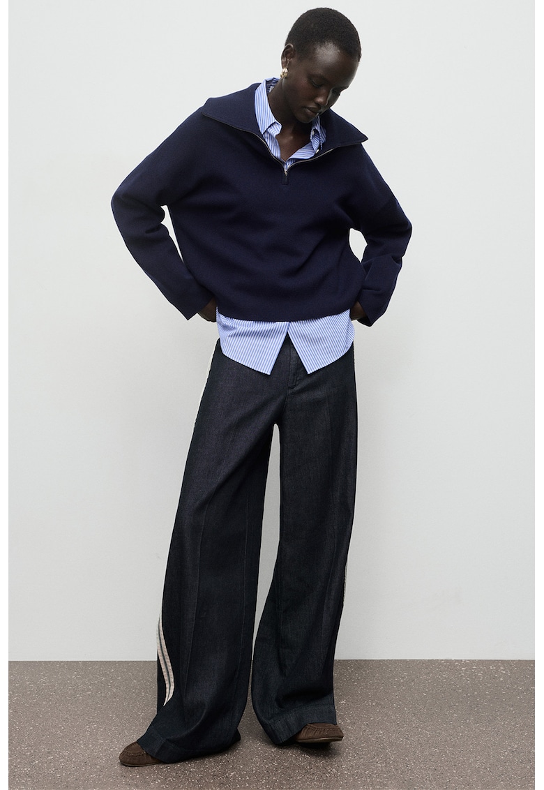 Blugi cu croiala ampla si segmente contrastante - Alb/Gri carbune