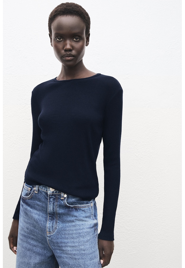 Bluza cu decolteu barcuta