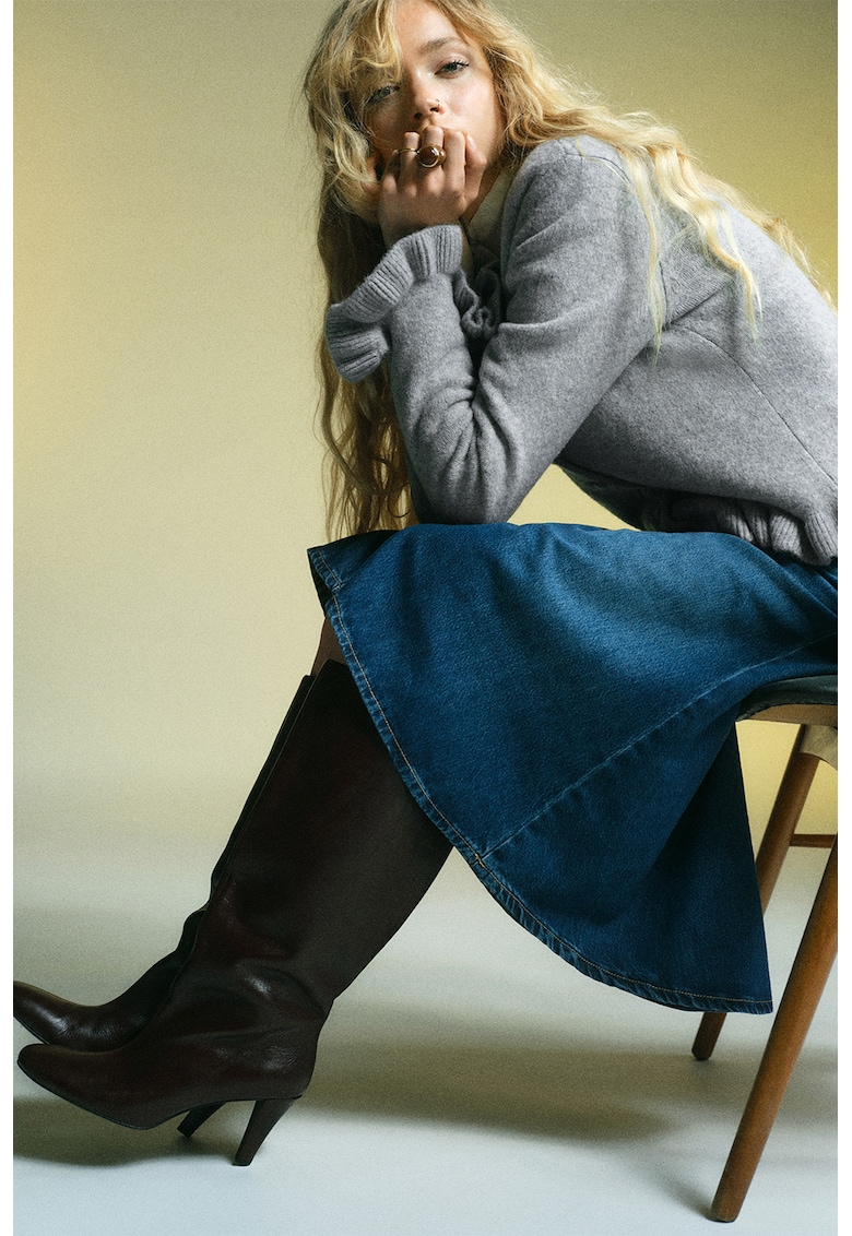 Cardigan cu terminatie cu volan