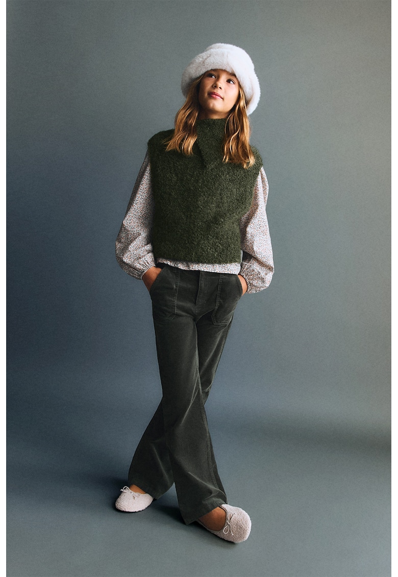 Vesta cu guler asimetric