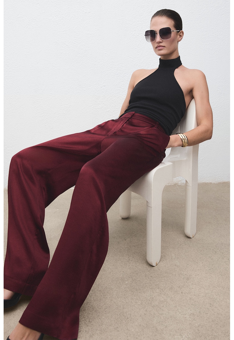 Pantaloni din satin cu croiala ampla