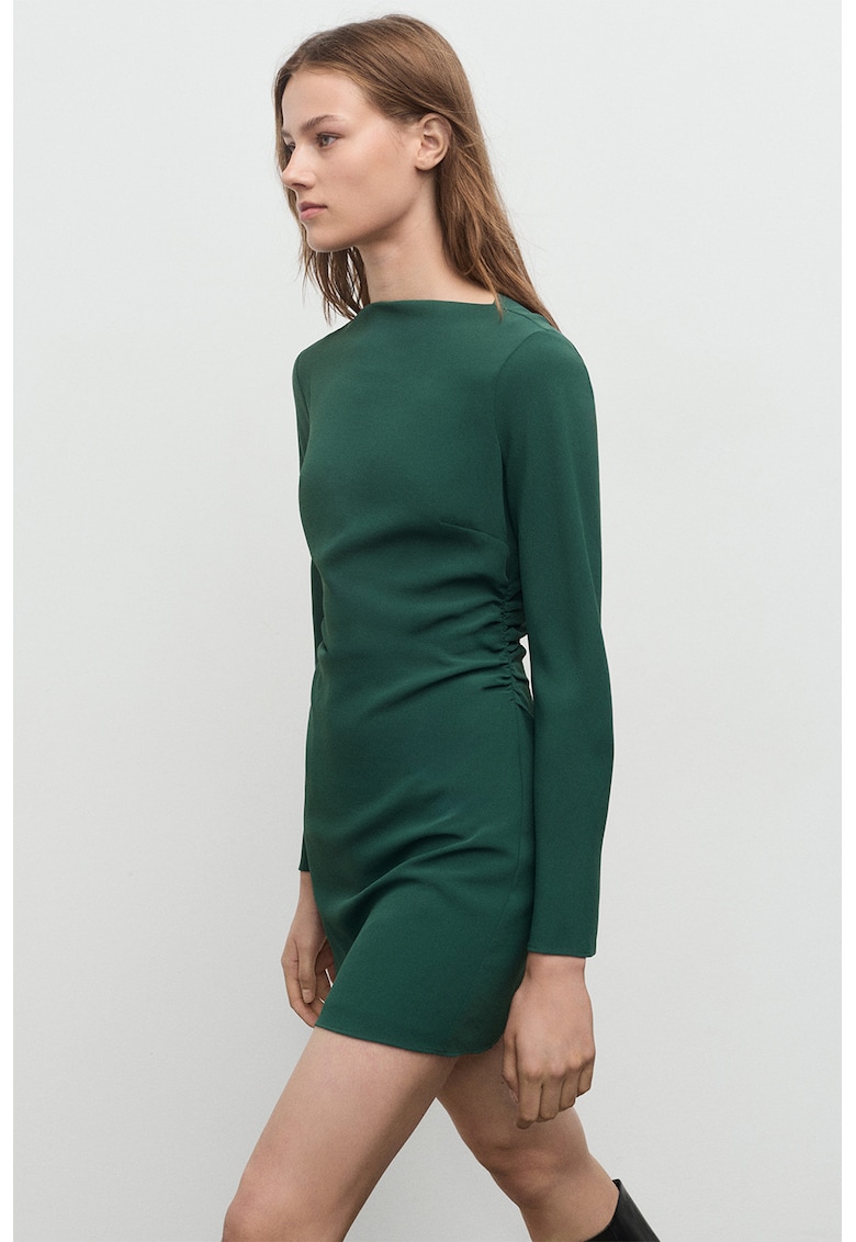 Rochie cu fronseu lateral si maneci lungi