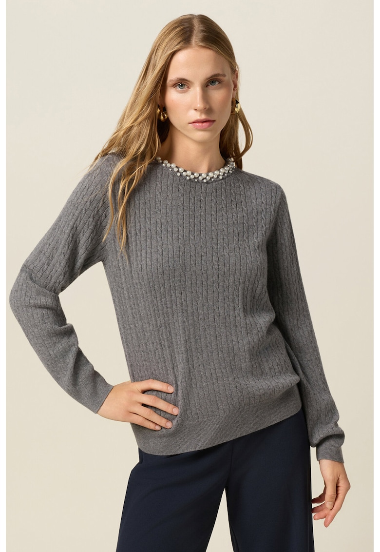 Pulover slim fit cu decolteu la baza gatului